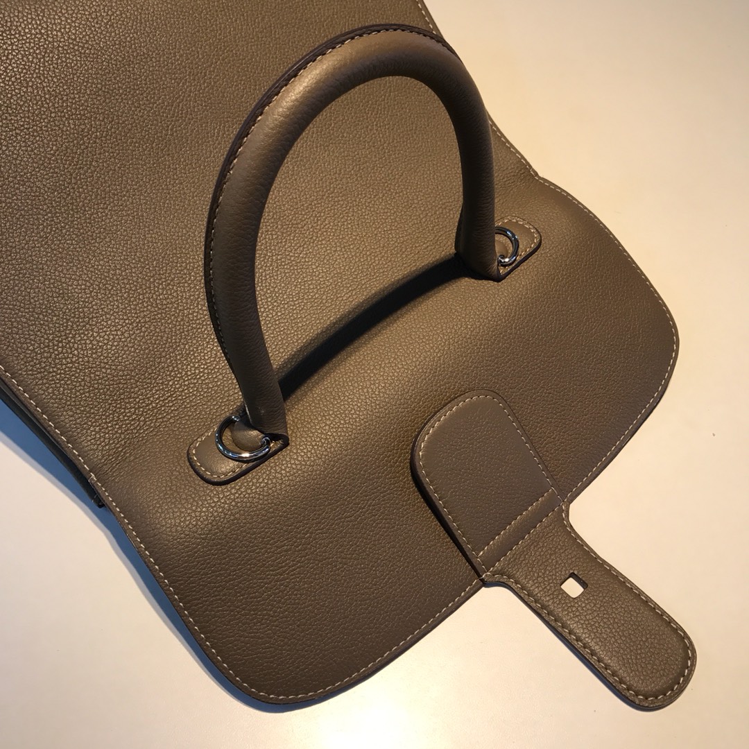 델보 브리앙 MM 토고백 미듐